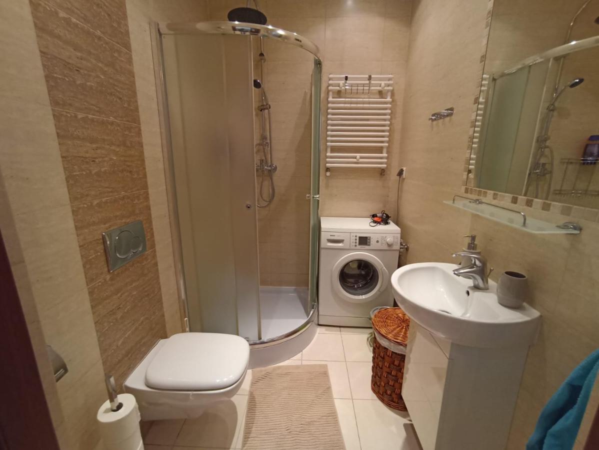 Apartament Wielopole 17 Krasków Εξωτερικό φωτογραφία