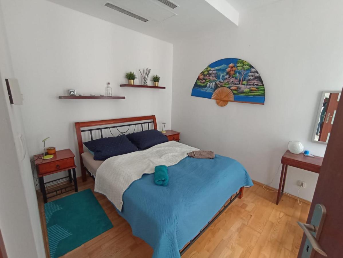 Apartament Wielopole 17 Krasków Εξωτερικό φωτογραφία